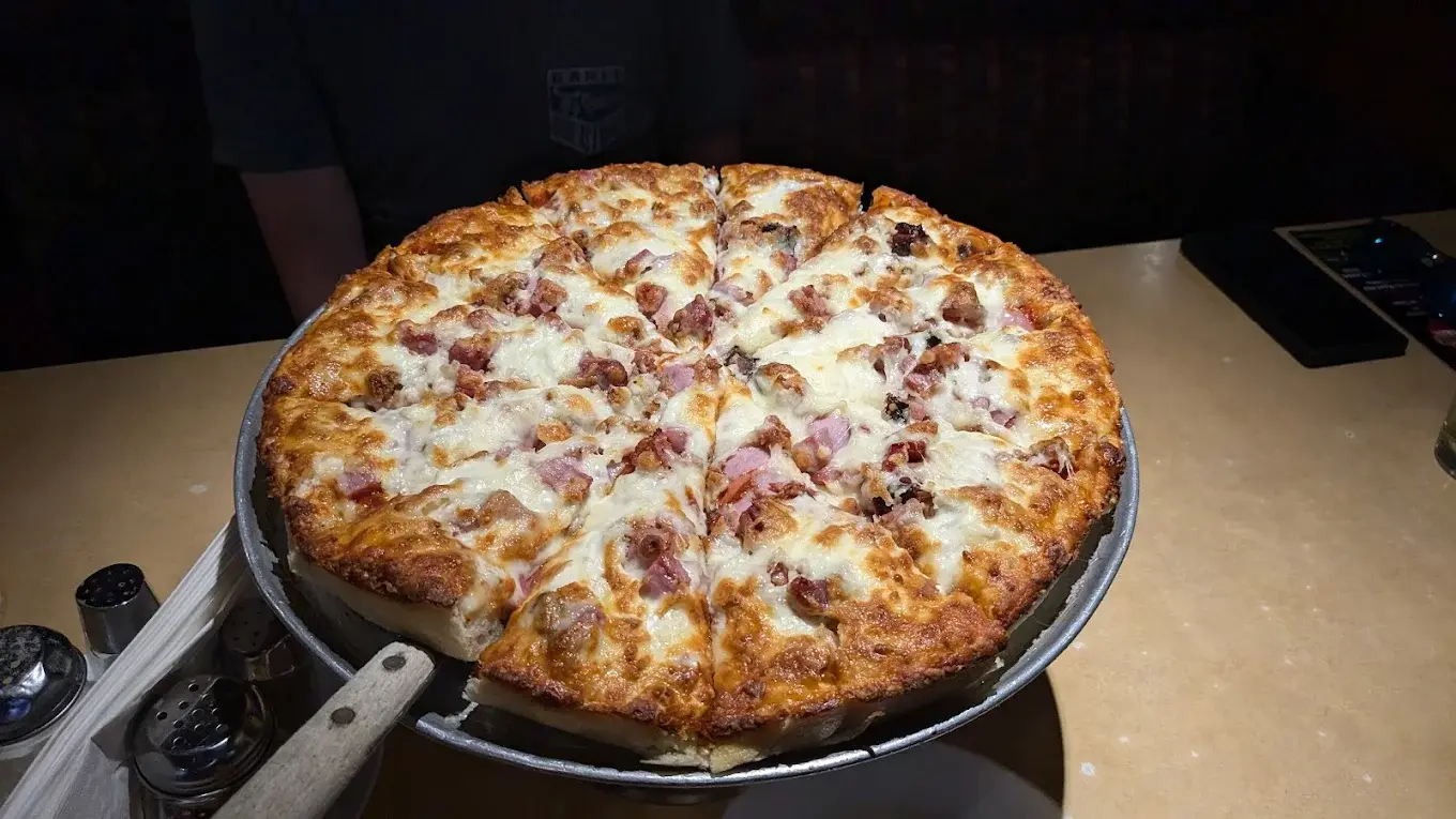 Best steak and pizza restaurant in Edmonton, AB